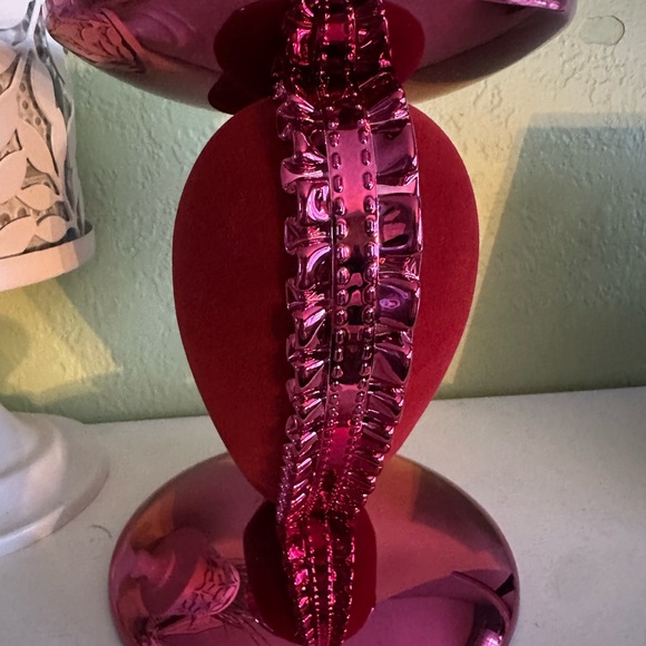 NEW BBW BEAUTIFUL RIBBON HEART ♥️ 3 WICK CANDLE PEDESTAL ❤️❤️❤️ - Picture 6 of 7